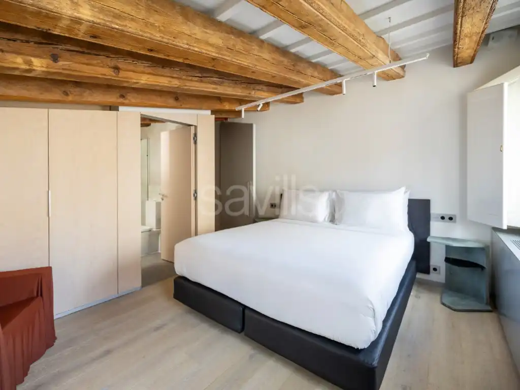 Dormitori de Apartament de lloguer en Barcelona amb Piscina i Moblat