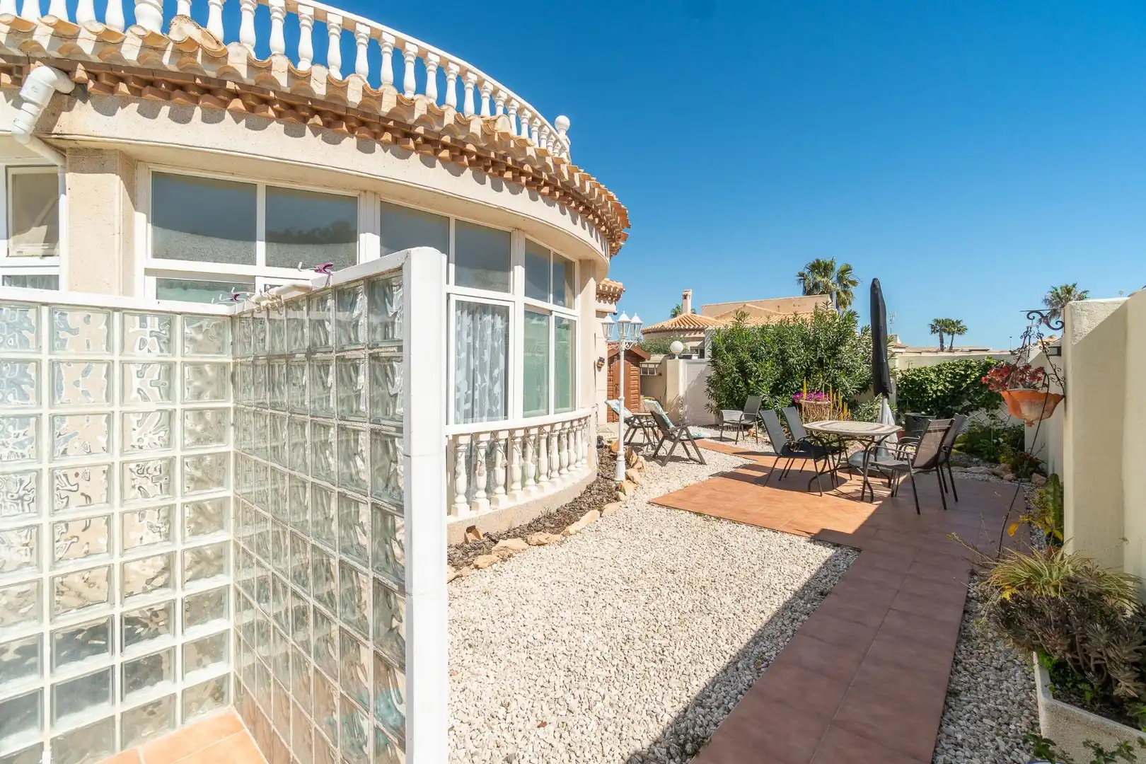 Terrassa de Casa o xalet en venda en Orihuela amb Aire condicionat, Jardí privat i Terrassa