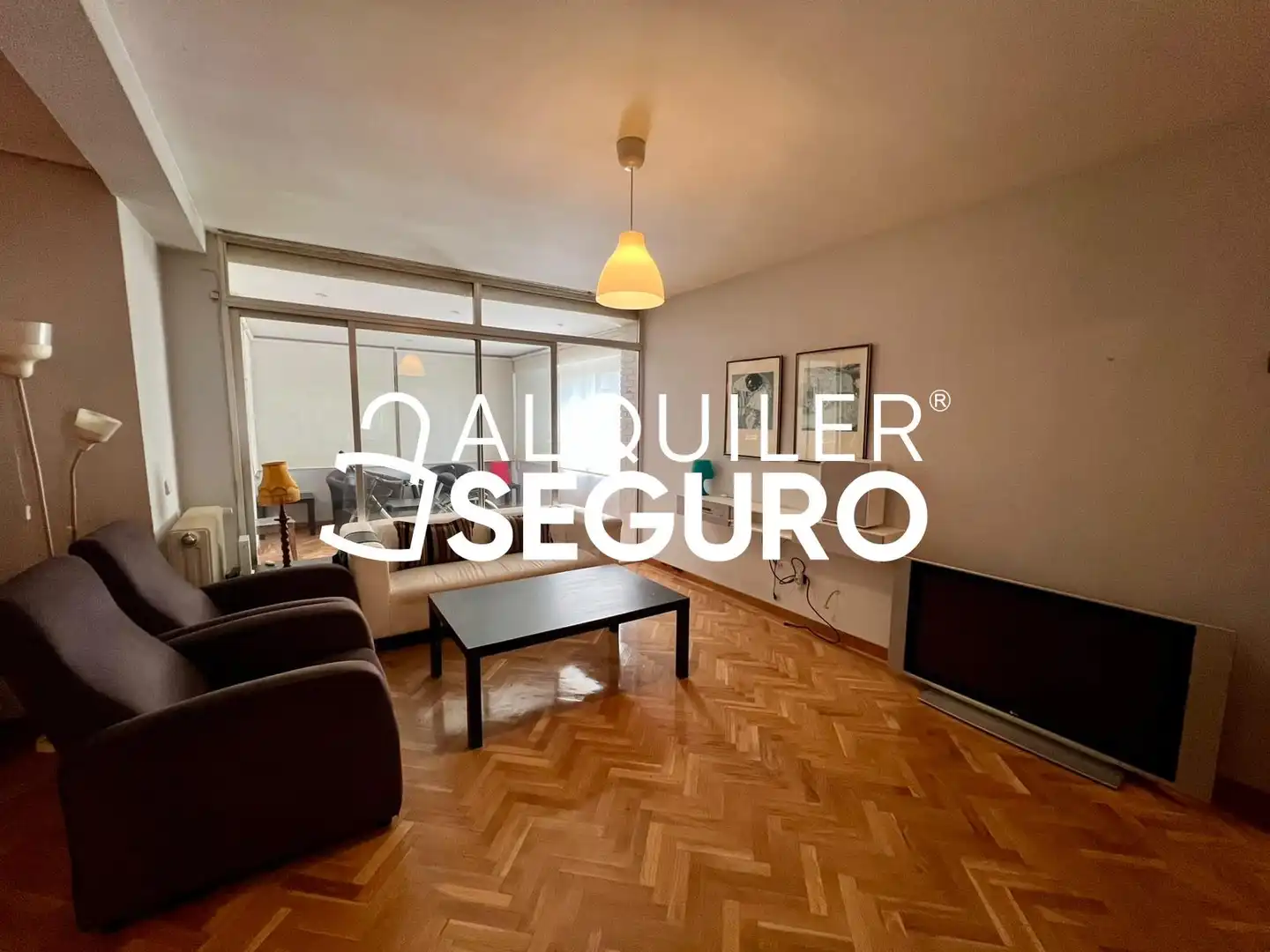 Außenansicht von Wohnung zur Miete in Madrid mit Heizung und Möbliert