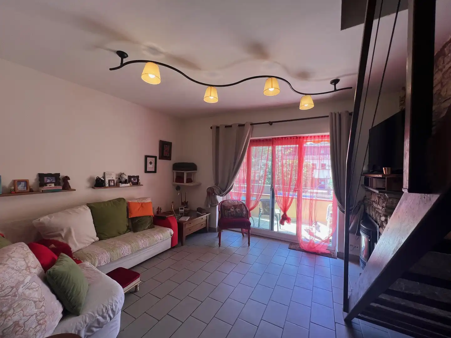 Living room of Duplexes for sale in Begur  with Air Conditioner, Furnished and Oven