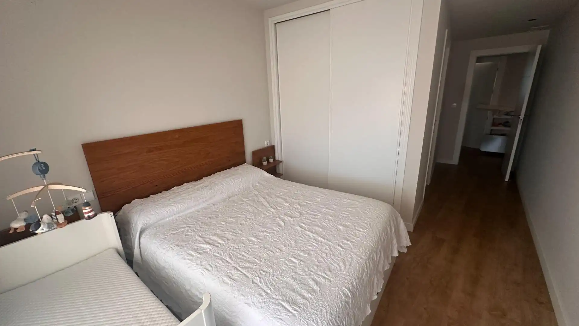 Habitación de Piso en venta en Elche / Elx con Aire acondicionado, Calefacción y Terraza