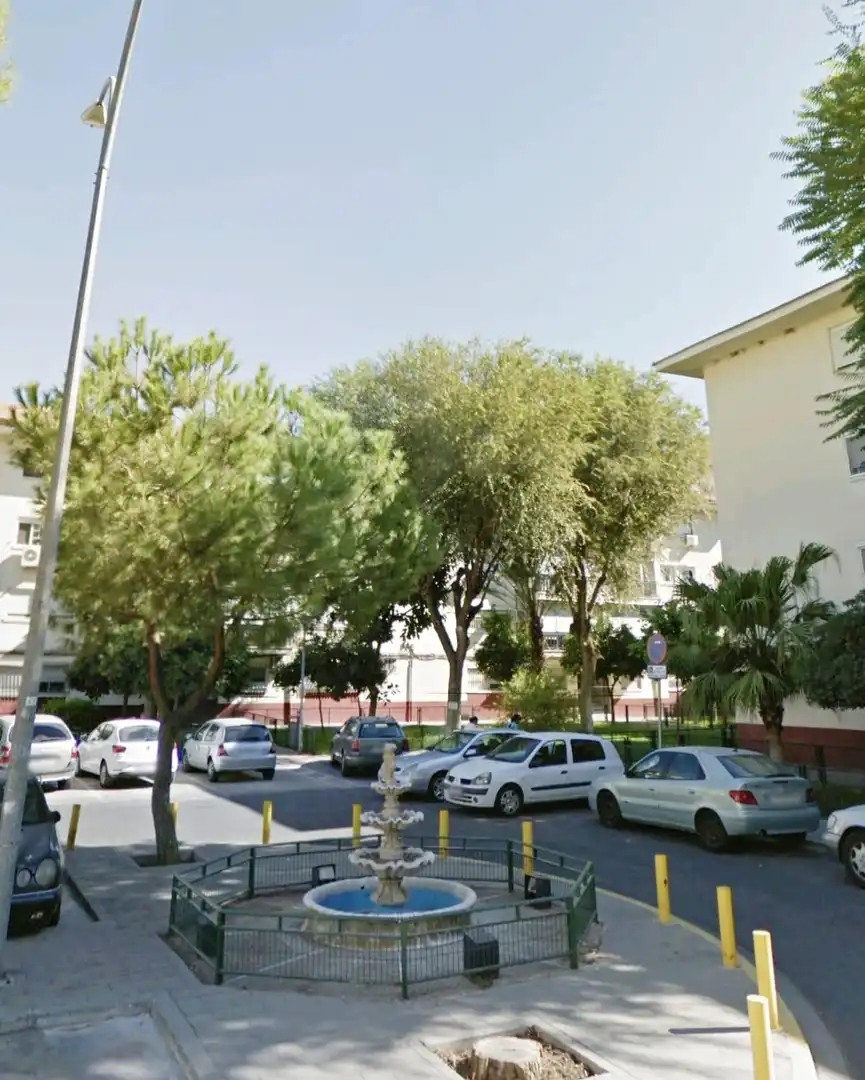 Exterior view of Flat for sale in  Sevilla Capital  with Air Conditioner, Terrace and Balcony