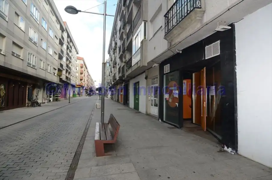 Gewerbefläche zum Verkauf in Calle Pablo Iglesias 23, imagen 2