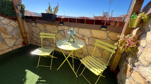 Foto 2 de Dúplex en venta en Sant Vicenç Dels Horts, Barcelona