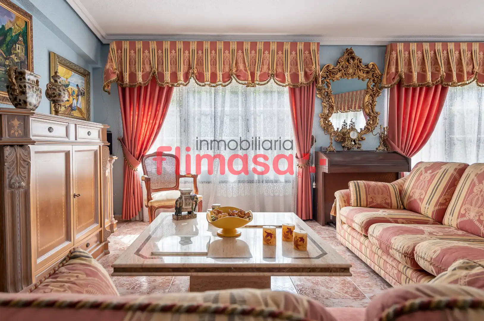 Living room of Houses for sale in Villaviciosa de Odón  with Air Conditioner, Heating and Private garden