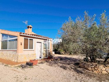 Country house for sale in L'Ampolla