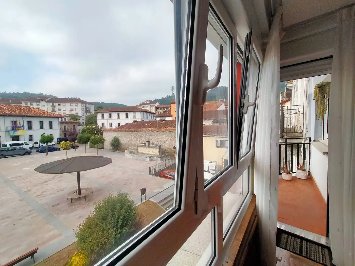 Vista exterior de Pis en venda en Pravia amb Calefacció i Terrassa