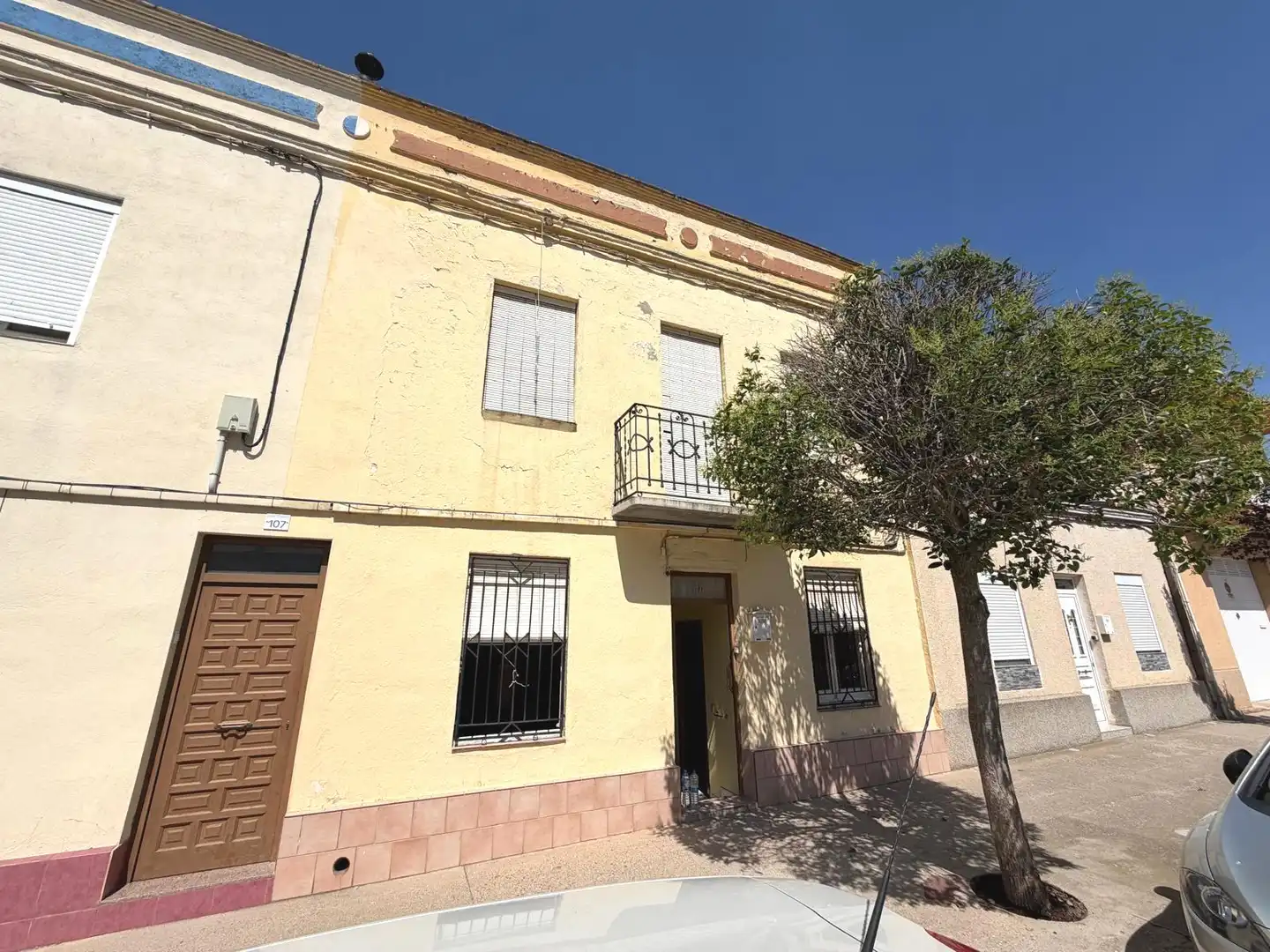 Vista exterior de Casa o chalet en venta en Alfarràs con Terraza, Amueblado y Balcón