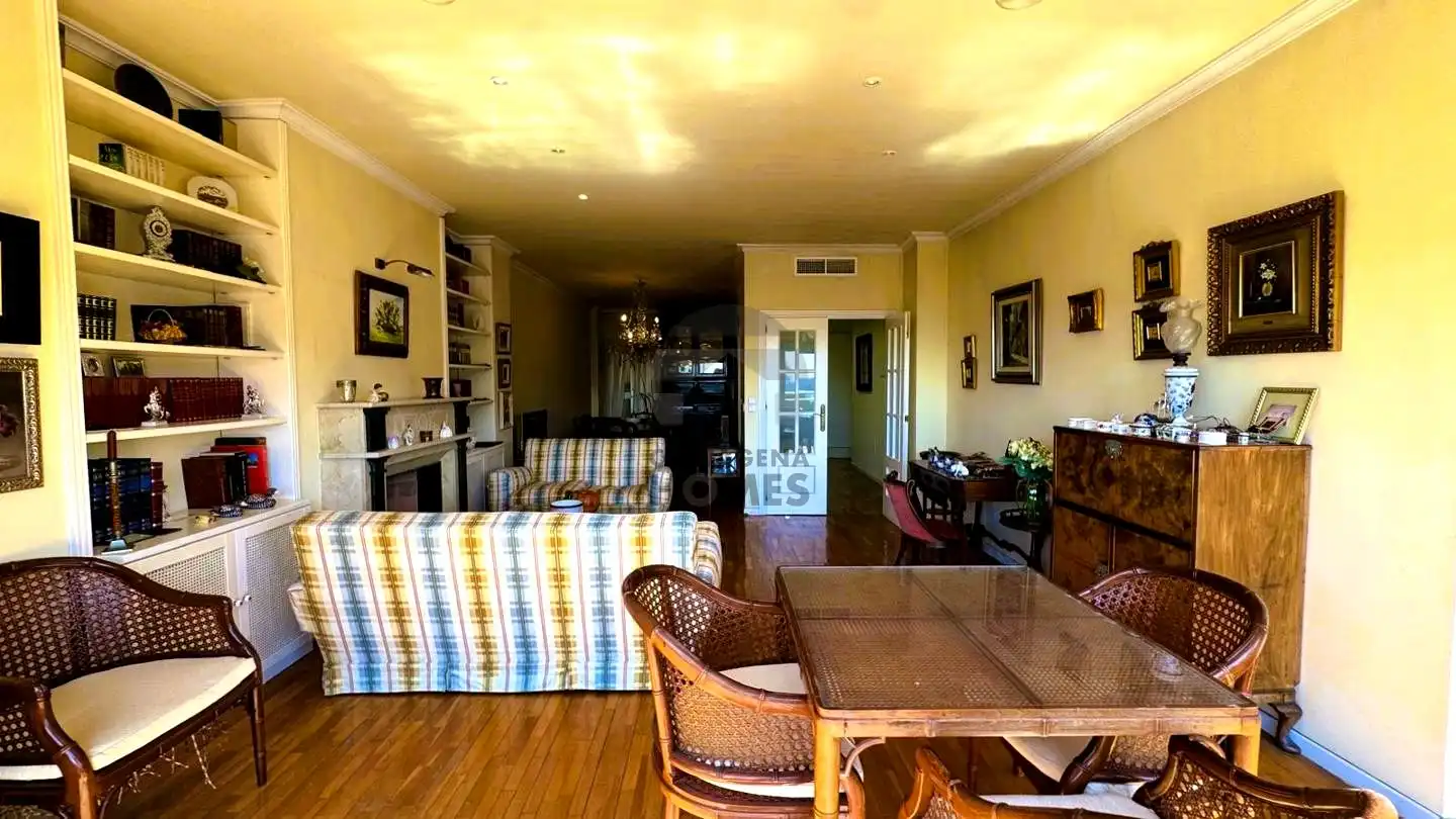 Living room of Flat for sale in Cartagena  with Air Conditioner, Parquet flooring and Storage room