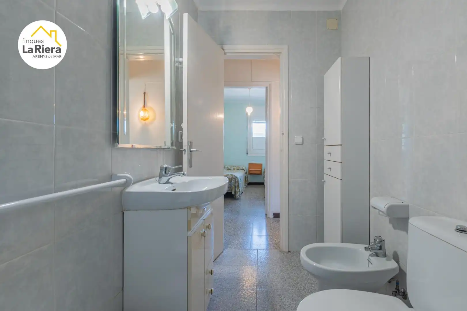 Badezimmer von Wohnung zum Verkauf in Arenys de Munt mit Terrasse, Abstellraum und Balkon