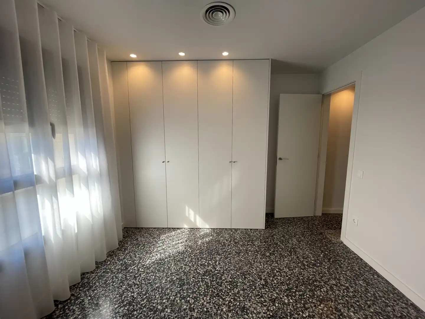 Pis de lloguer a Carrer Mequinensa, Cappont