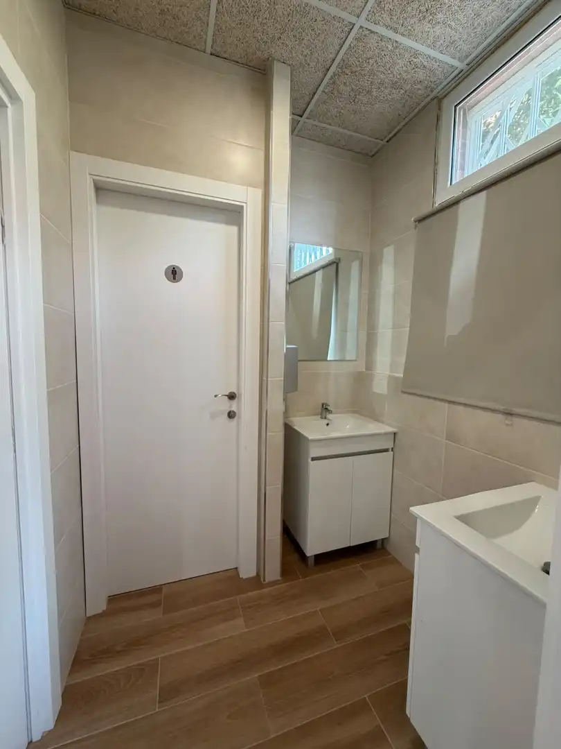 Local comercial en venta en Carrer de l'Energia, imagen 10