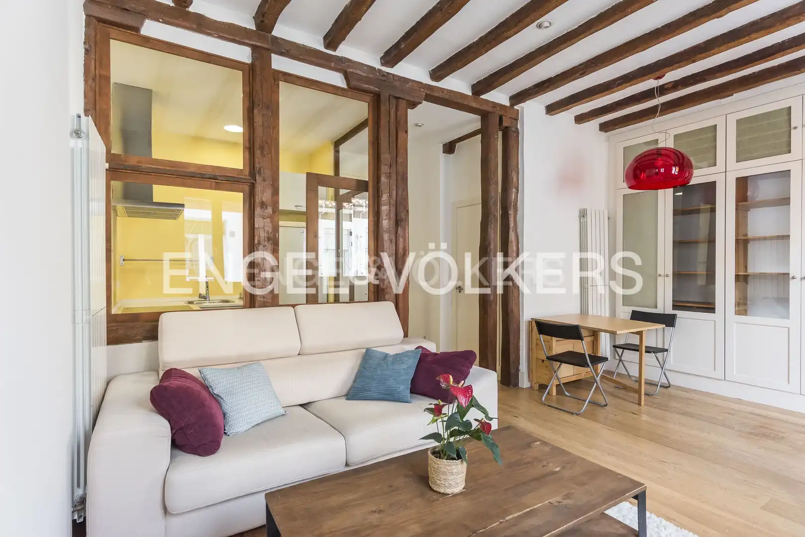 Living room of Attic for rent in Madrid  with Air Conditioner, Heating and Parquet flooring