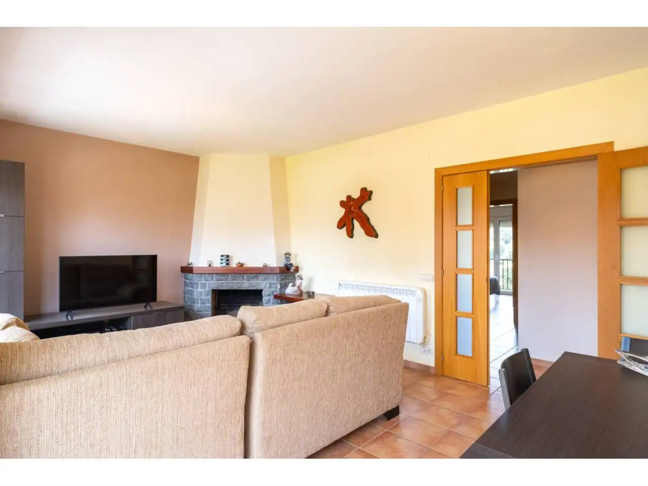 Sala de estar de Piso en venta en Avià con Calefacción y Balcón
