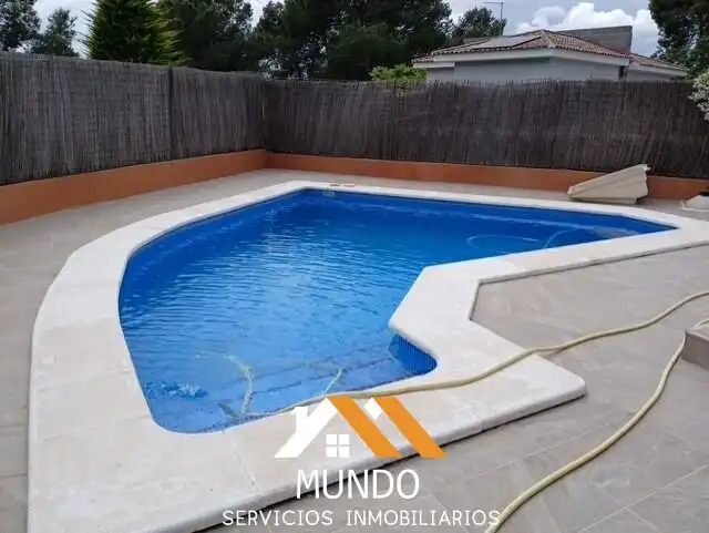 Piscina de Casa o chalet de alquiler en Paterna con Aire acondicionado, Calefacción y Jardín privado