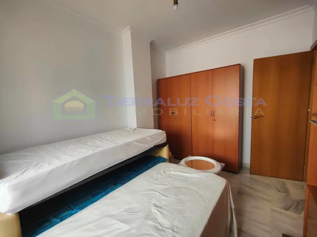 Habitación de Planta baja en venta en Lepe con Aire acondicionado y Amueblado