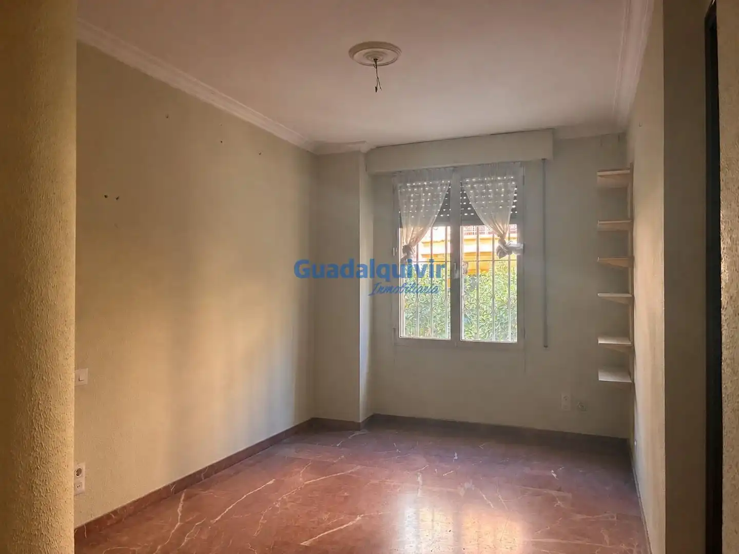 Habitación de Piso en venta en Sevilla con Terraza y Balcón