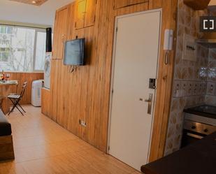 Flat to rent in  Barcelona Capital  with Air Conditioner, Heating and Furnished