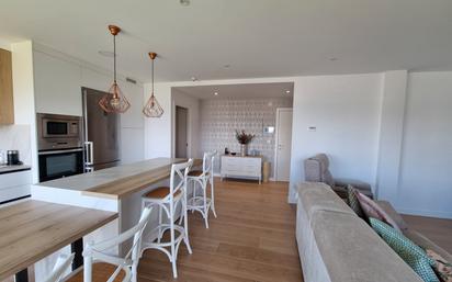 Living room of Flat to rent in Santiago de Compostela   with Heating, Furnished and Oven