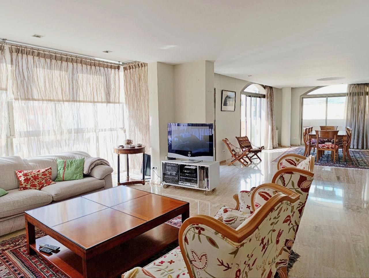 Living room of Flat for sale in Alicante / Alacant  with Air Conditioner, Heating and Storage room