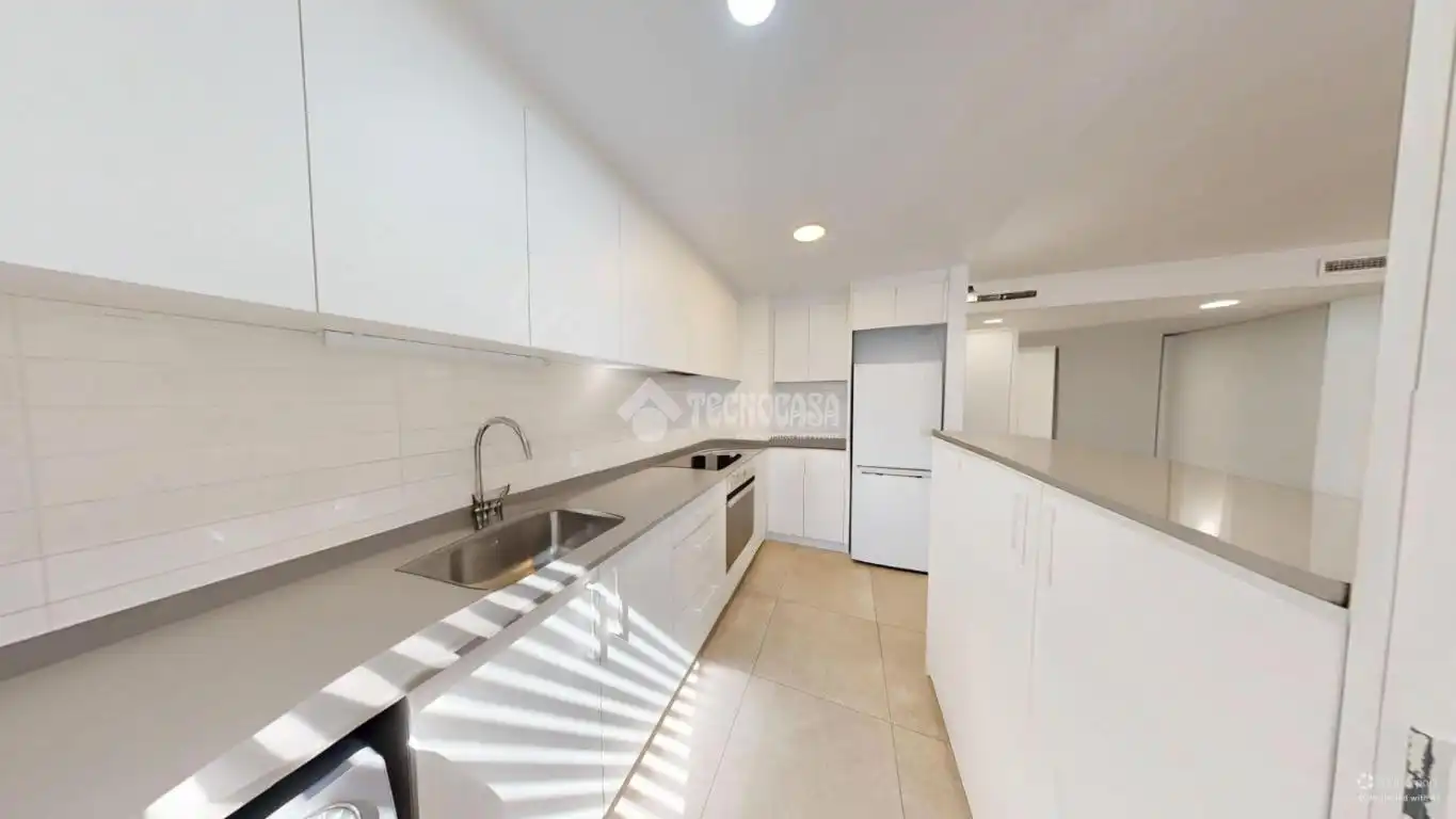 Cocina de Piso en venta en Valencia