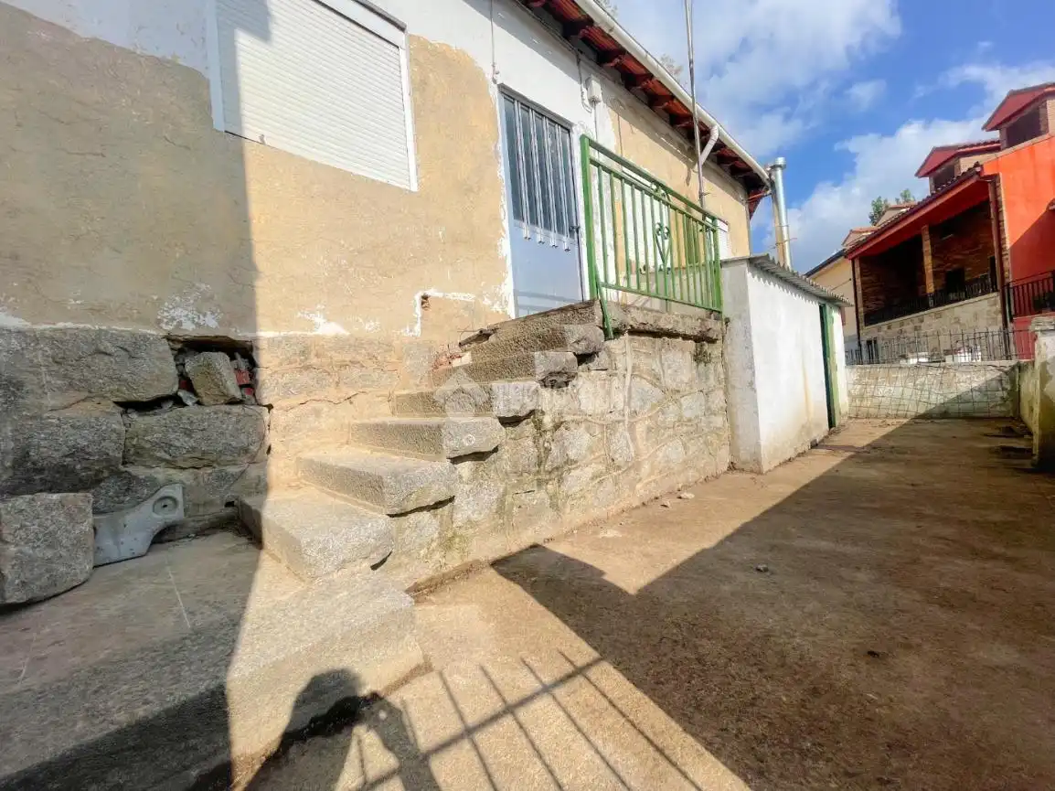 Casa aparellada amb jardí en venda a Guadarrama, imagen 10