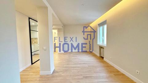 Foto 2 de Piso de alquiler en Plaza de Castilla, Almenara -Ventilla,  Madrid Capital