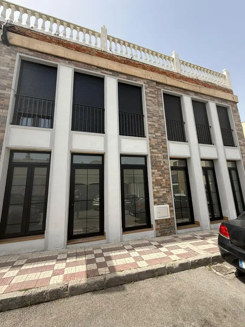 Außenansicht von Gebäude zum Verkauf in Torremolinos