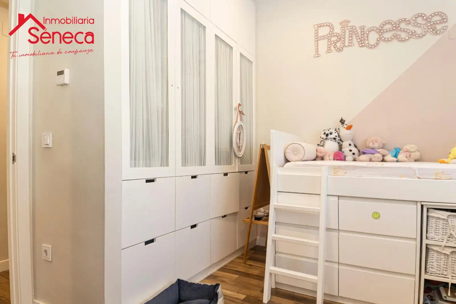 Bedroom of Flat for sale in Córdoba  with Air Conditioner, Heating and Terrace