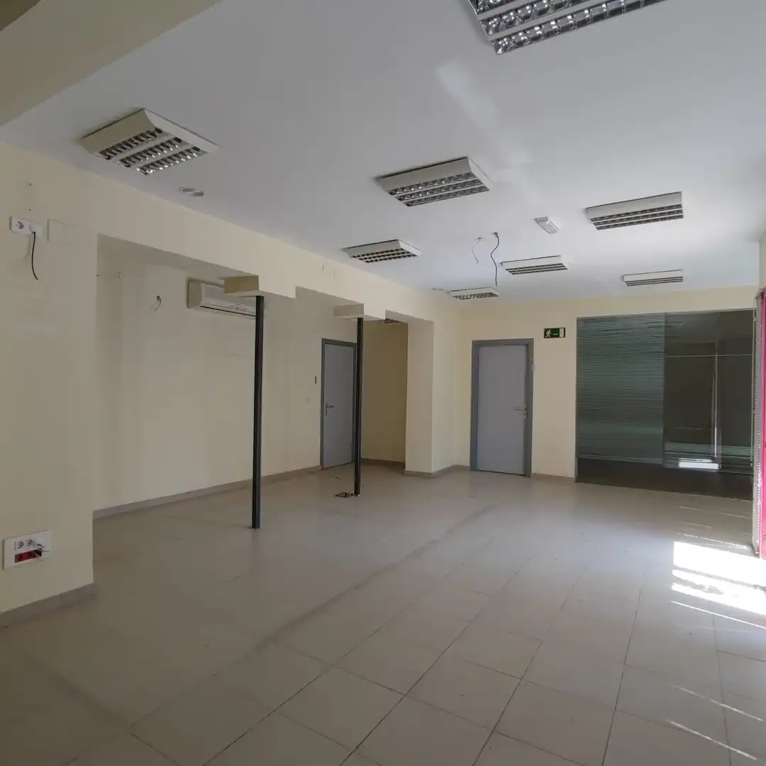 Local en venta en Fuente-Tójar con Aire acondicionado