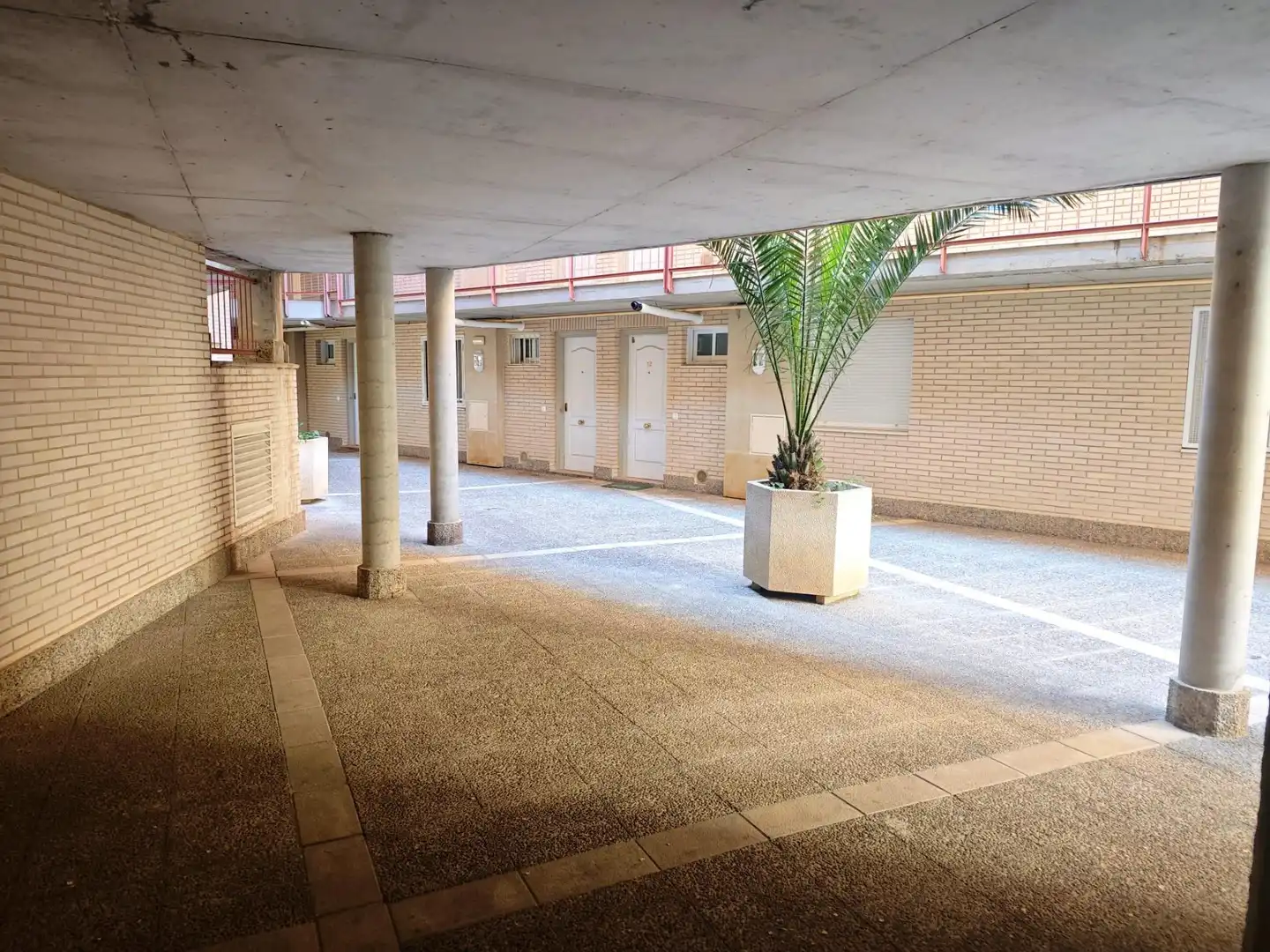 Parkplatz von Wohnung zum Verkauf in Cuarte de Huerva mit Heizung, Terrasse und Abstellraum