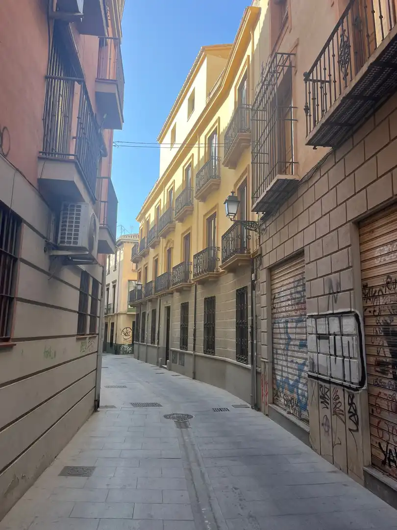 Vista exterior de Piso en venta en Granada