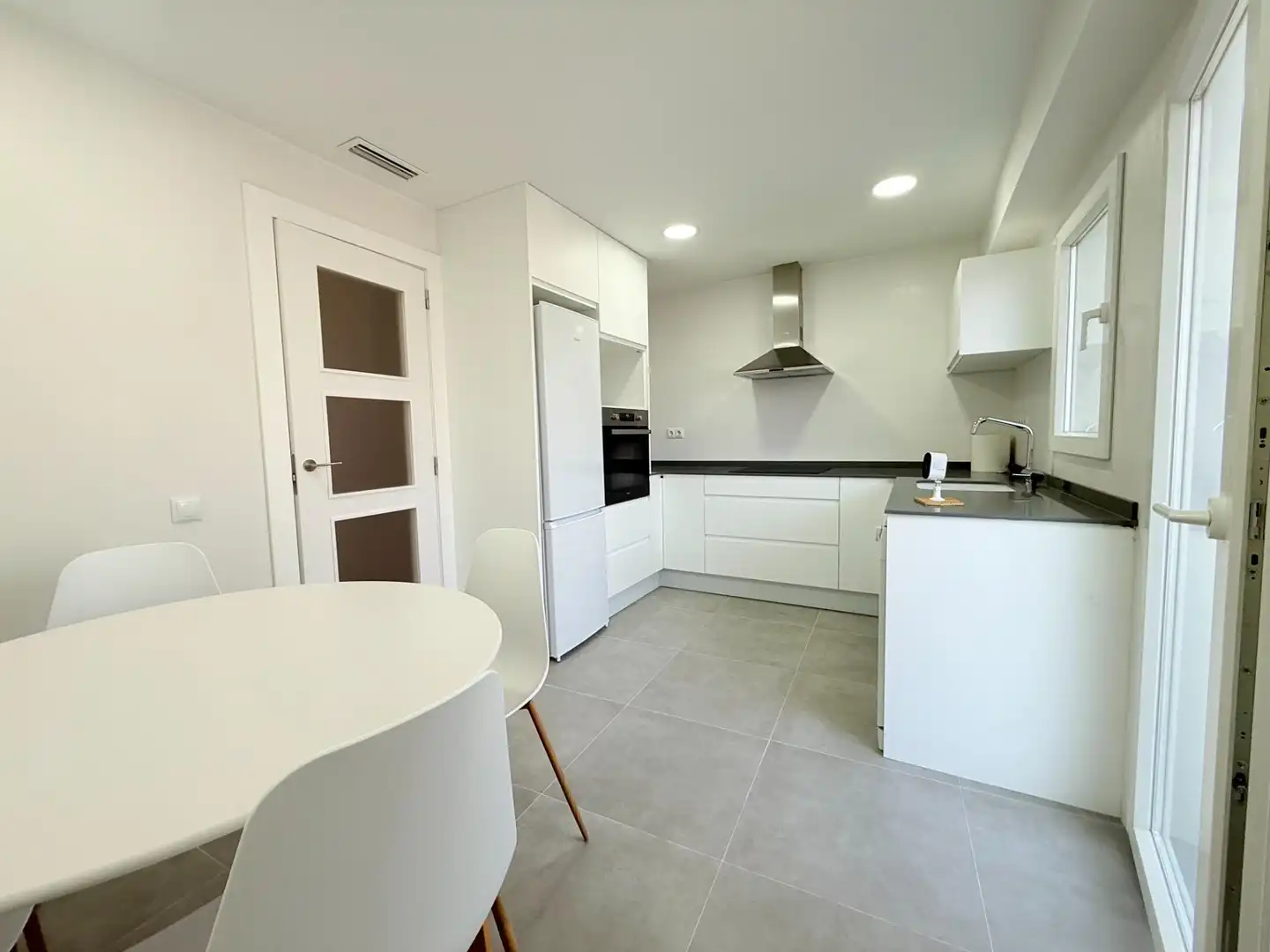 Küche von Wohnung zur Miete in Alboraya Centro