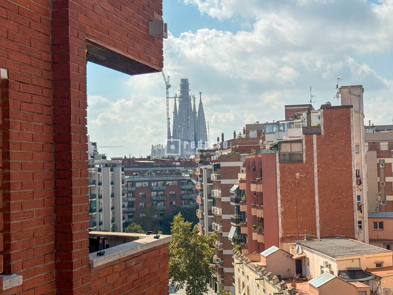 Vista exterior de Pis en venda en  Barcelona Capital amb Aire condicionat, Calefacció i Terrassa
