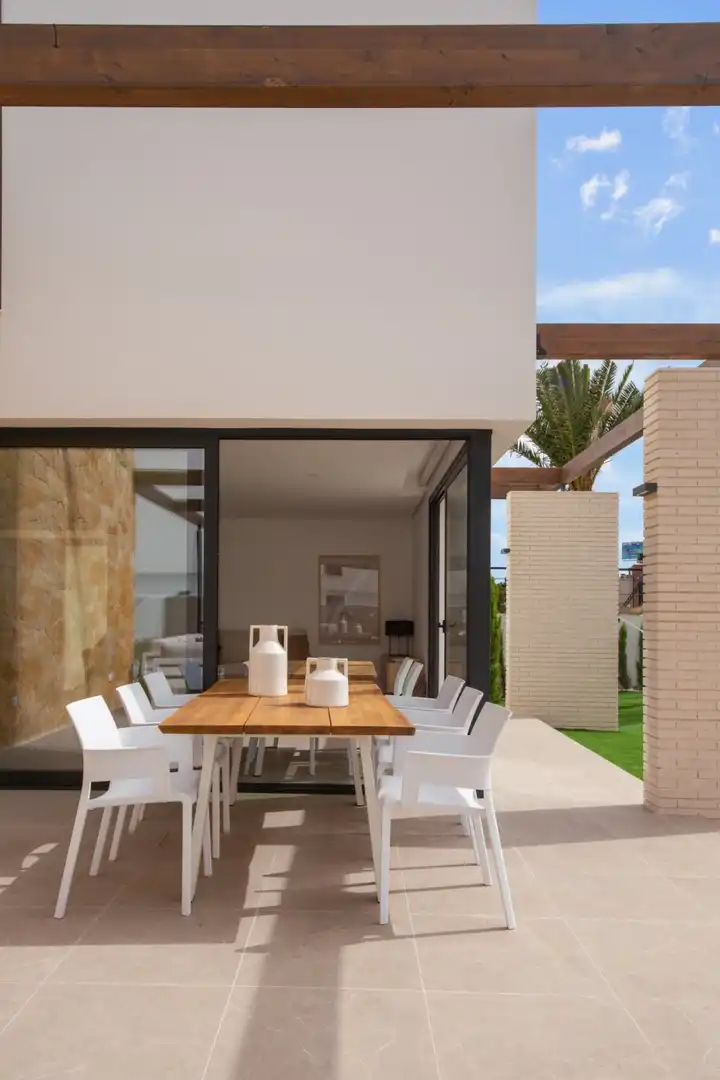 Terrassa de Casa o xalet en venda en Orihuela amb Aire condicionat, Jardí privat i Terrassa