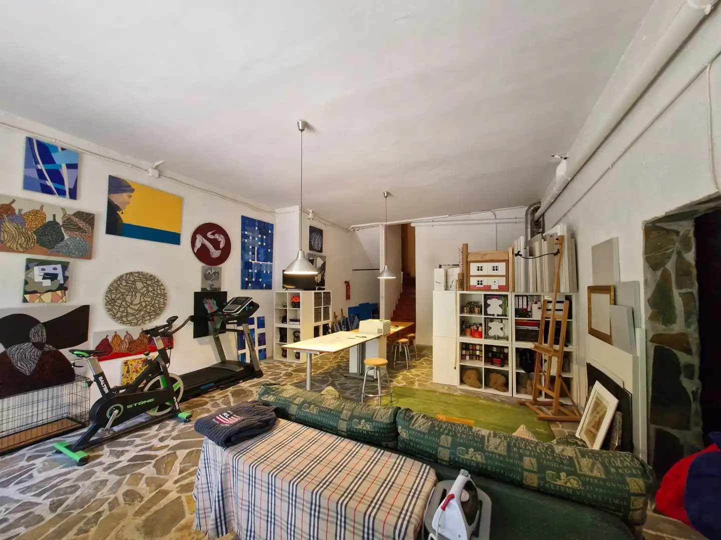 Houses for sale in Almoster  with Air Conditioner, Heating and Storage room