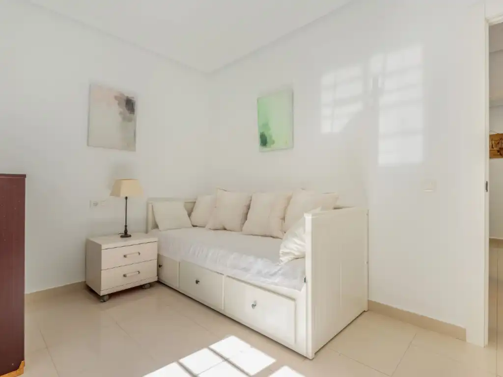 Bedroom of Houses for sale in El Campello  with Air Conditioner, Private garden and Terrace