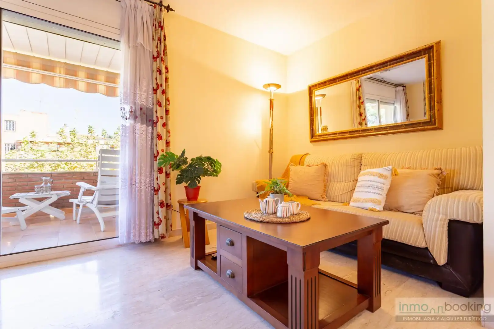 Living room of Apartments for sale in Platja de Ponent