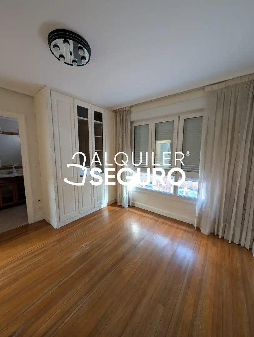 Bedroom of Flat for rent in Barakaldo   with Heating, Terrace and Furnished
