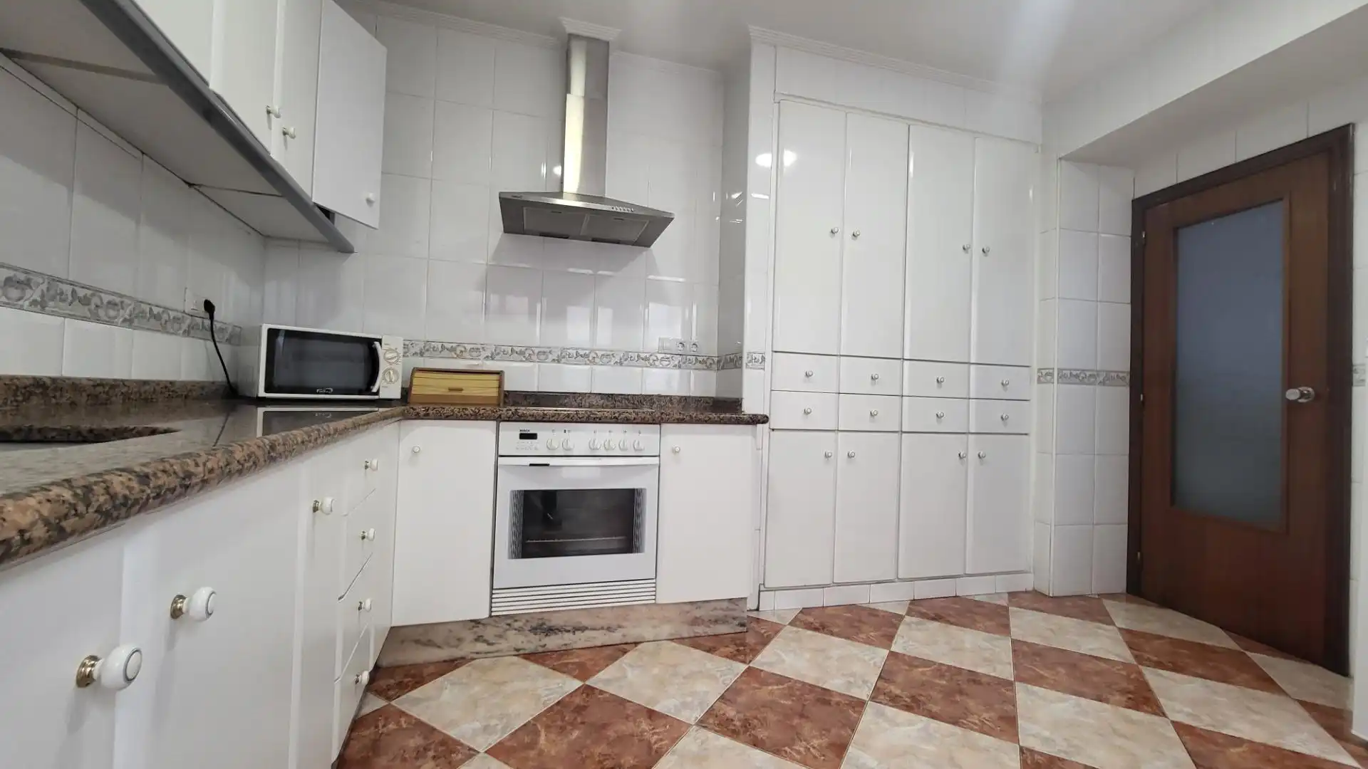Kitchen of Houses for sale in Montitxelvo / Montichelvo  with Air Conditioner, Heating and Terrace