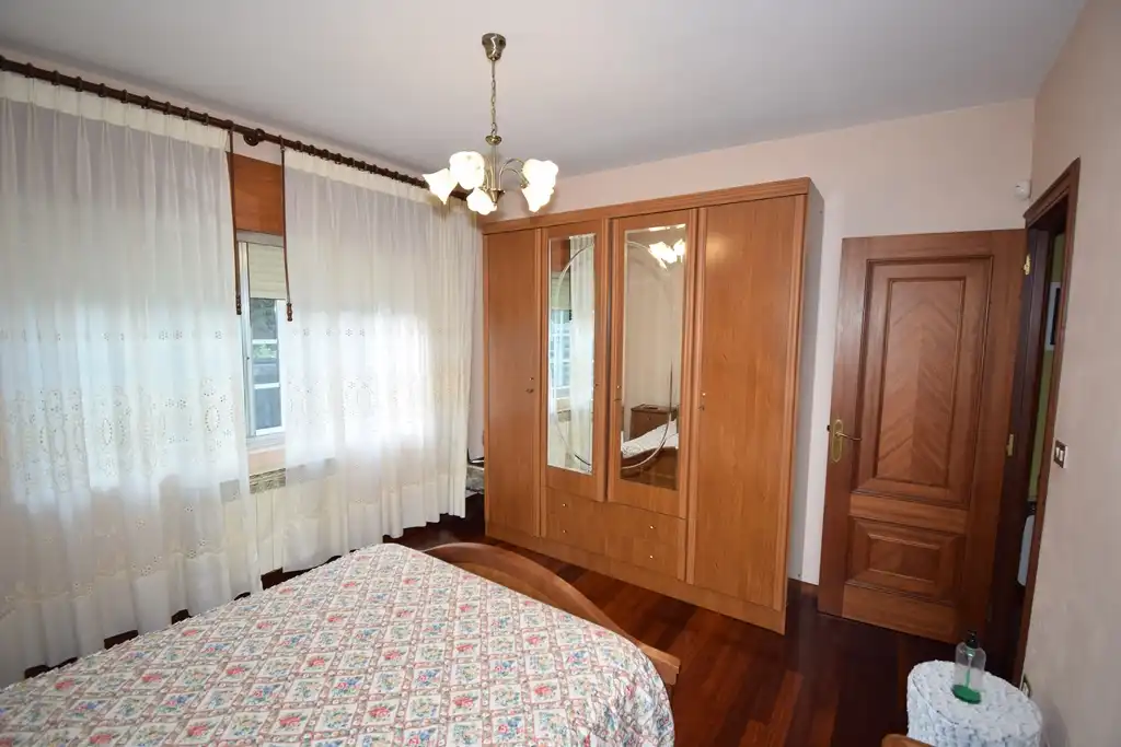 Dormitori de Casa o xalet en venda en Fene amb Jardí privat, Terrassa i Moblat