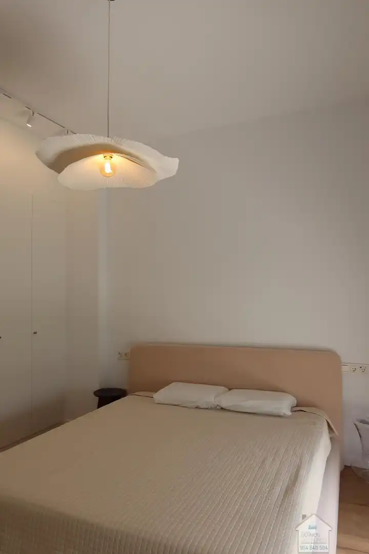 Bedroom of Houses for rent in Dos Hermanas  with Air Conditioner, Terrace and Storage room