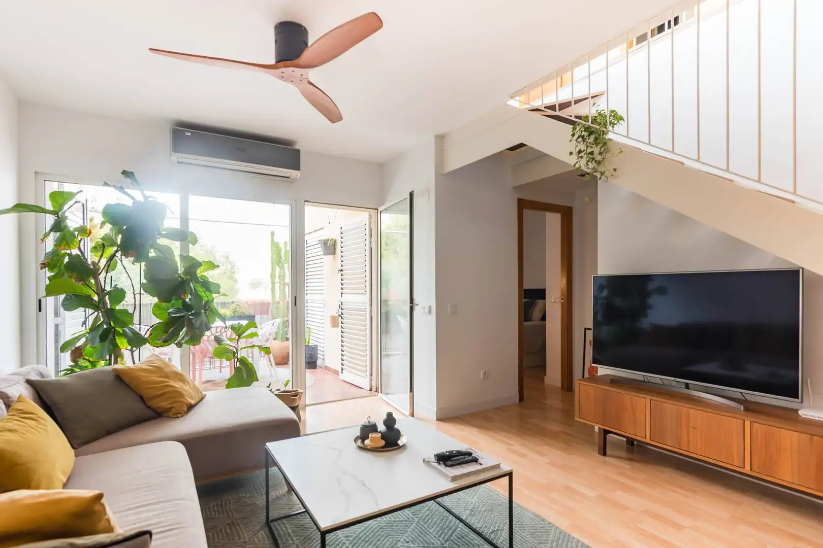 Sala d'estar de Dúplex en venda en Murcia amb Aire condicionat, Calefacció i Jardí privat