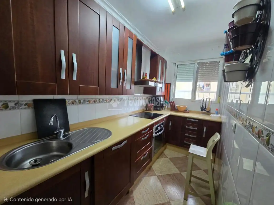 Kitchen of Flat for sale in Morón de la Frontera  with Air Conditioner