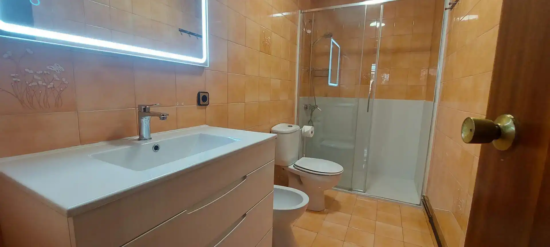 Baño de Piso en venta en Lumbier con Balcón
