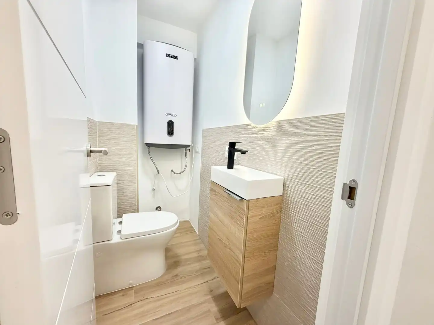 Baño de Piso en venta en Benalmádena con Aire acondicionado, Calefacción y Parquet