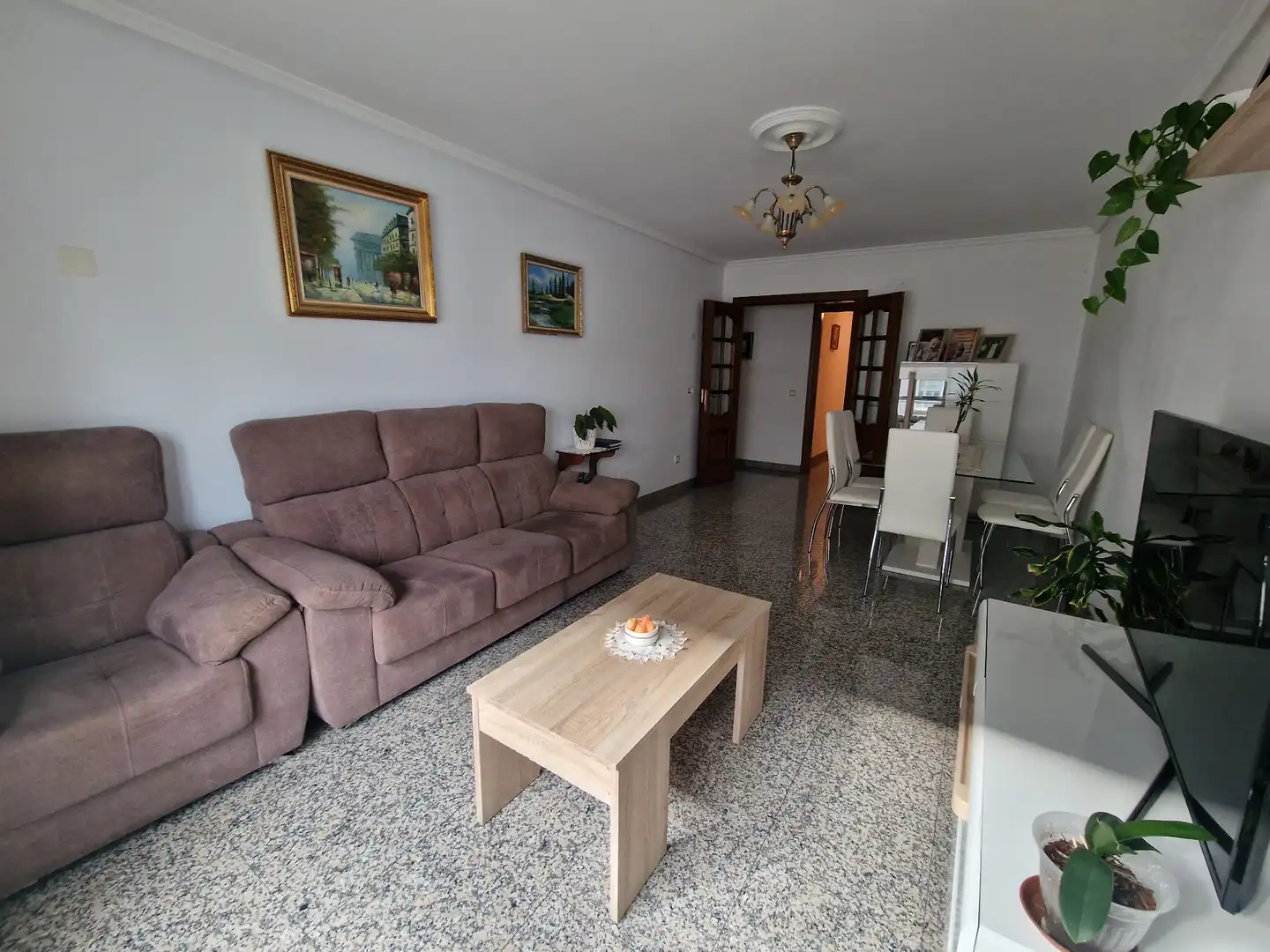 Sala de estar de Piso en venta en Narón con Calefacción, Parquet y Trastero