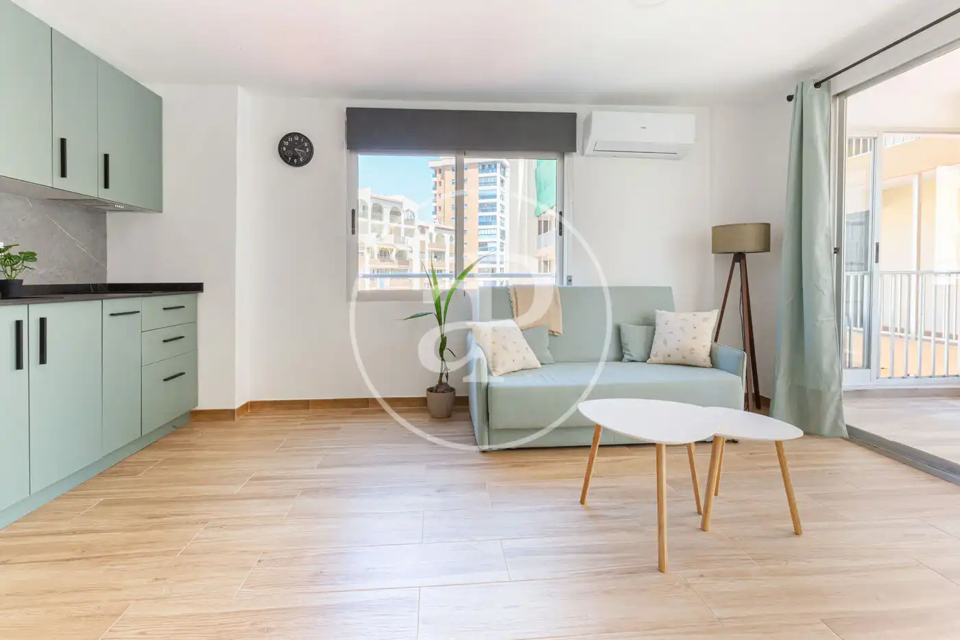 Piso en venta en Av. Rosa de los Vientos, Zona Levante - Playa Fossa
