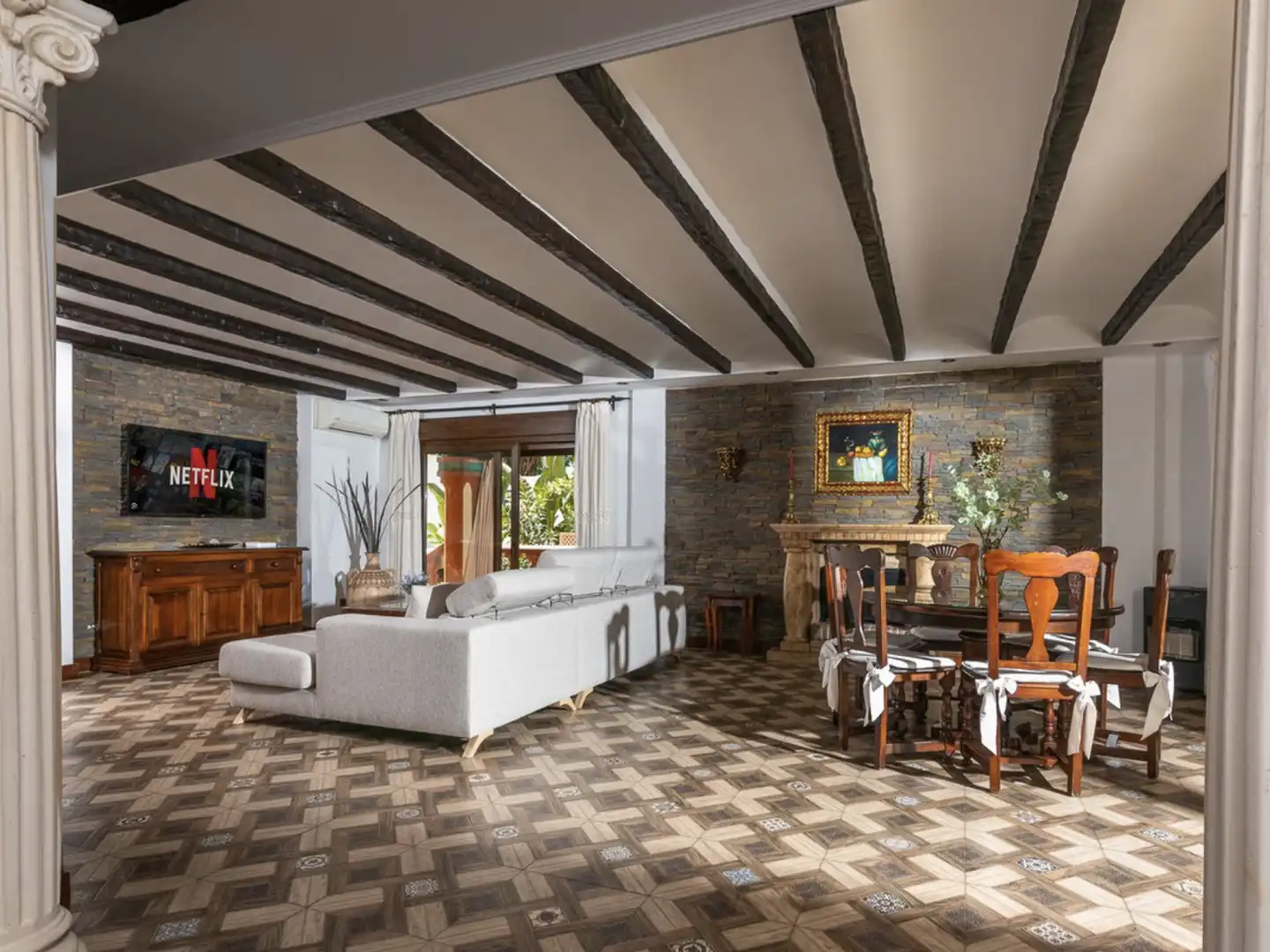 Chalet con terraza en venta en Nueva Andalucía, imagen 2