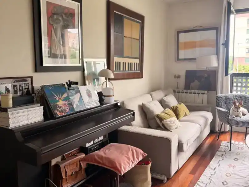 Sala de estar de Piso en venta en Santander con Balcón